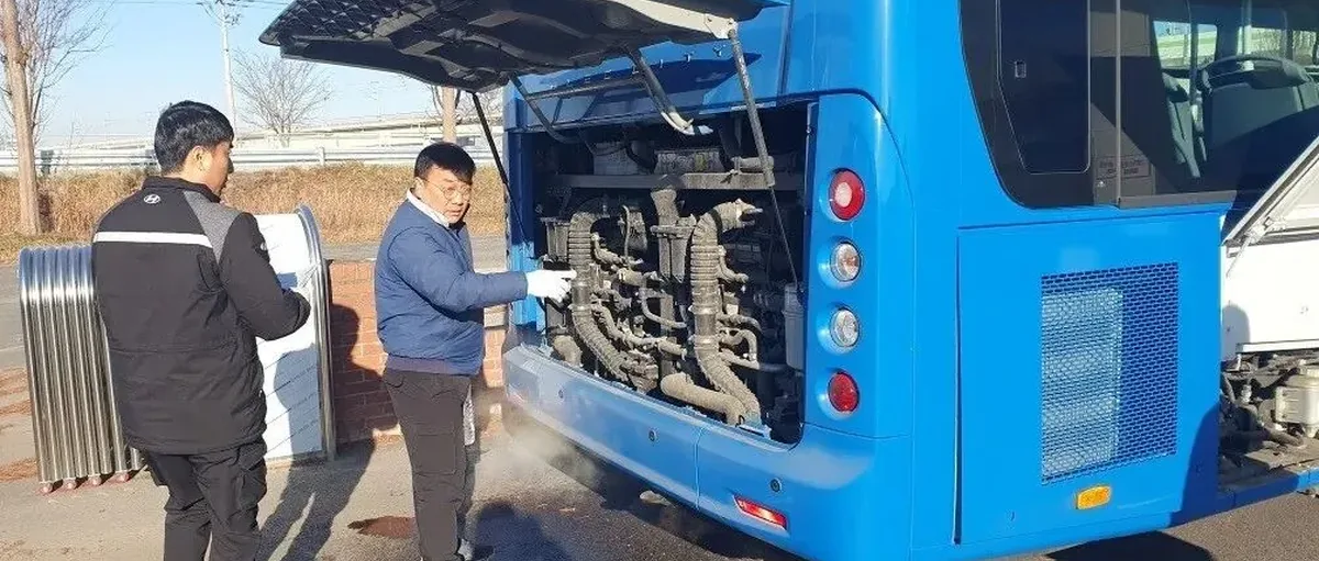 该市彻查147辆氢动力公交车,发现20辆问题车!