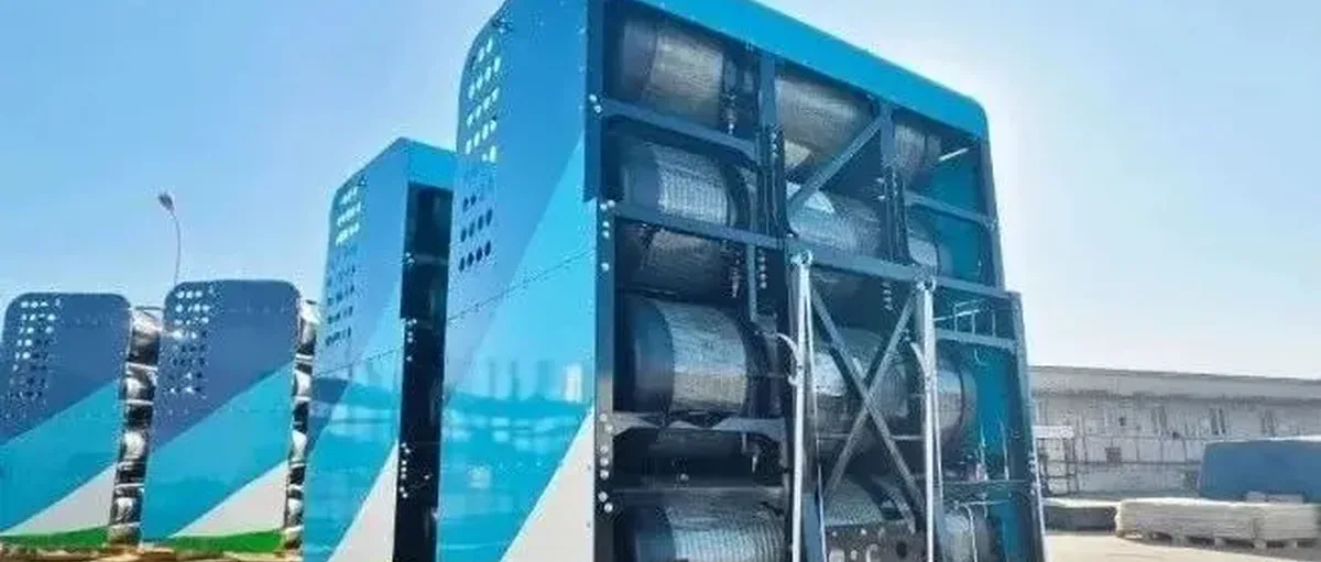 荣程新能：国内首次大批量200KW氢燃料重卡下线