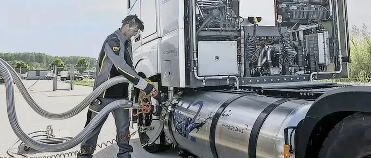 戴姆勒卡车:欧洲294座加氢站太少 需要2000座