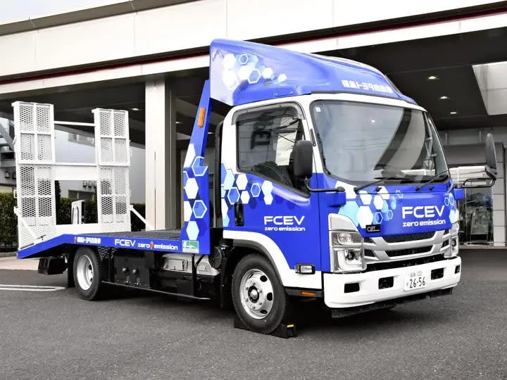 日本首款氢燃料电池运输车投入商业用途