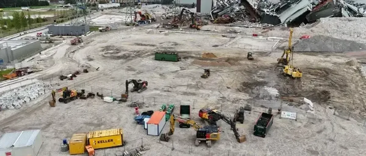 年产1万吨绿氢工厂在建 40公里输氢管道也在铺设