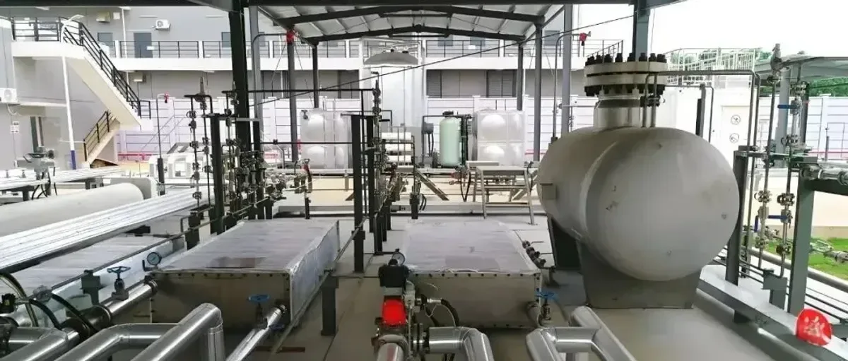 我国首套百千瓦级电氢双向转换装置投运 吉利与爱德曼内蒙签氢醇战略合作 现代开发新款氢能车